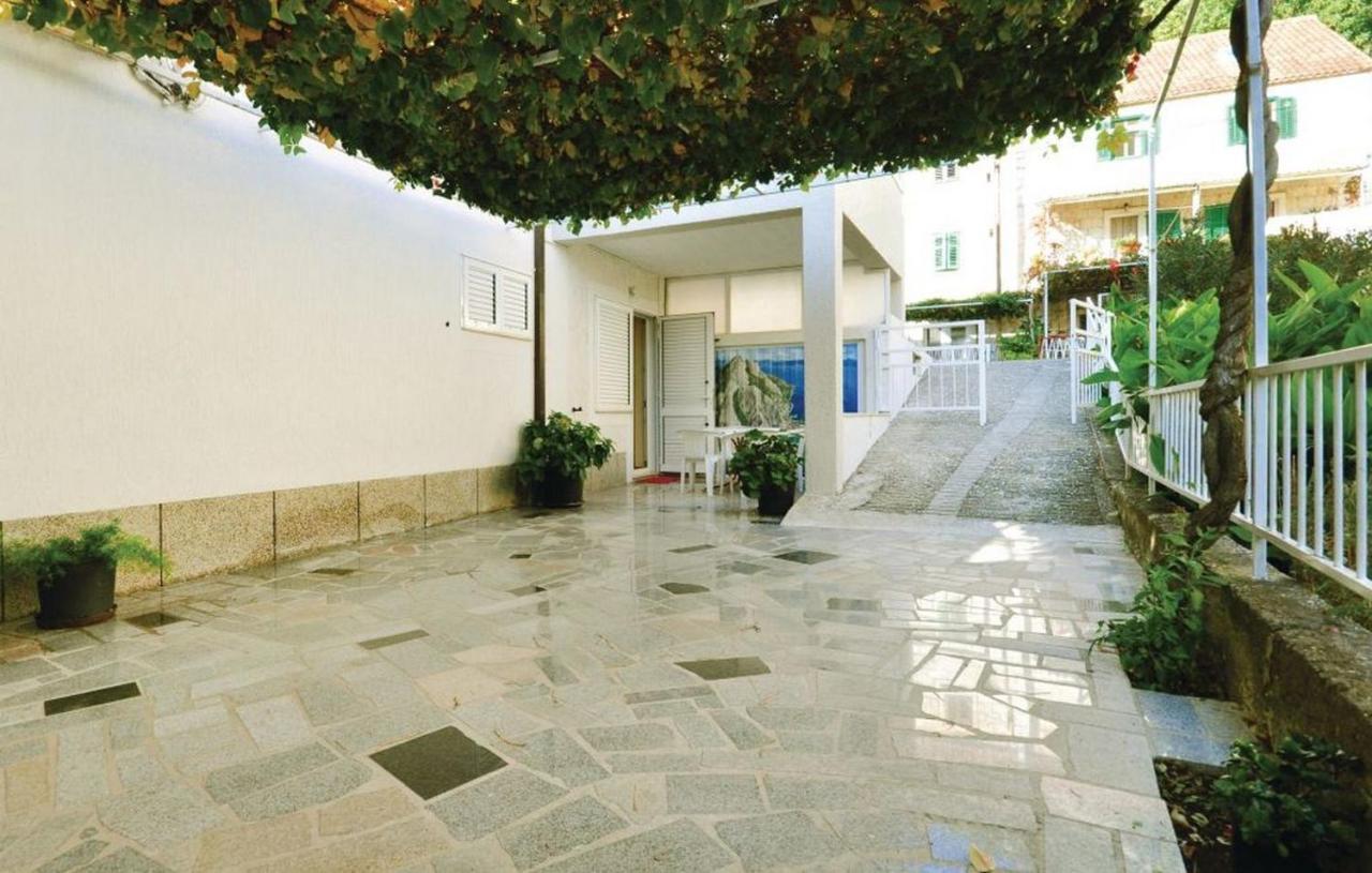 Apartment Mate Omiš Εξωτερικό φωτογραφία