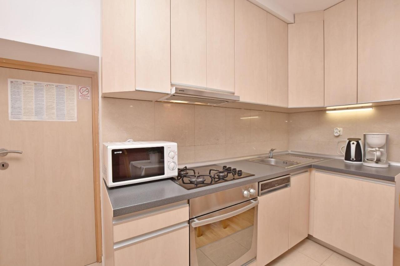Apartment Mate Omiš Εξωτερικό φωτογραφία