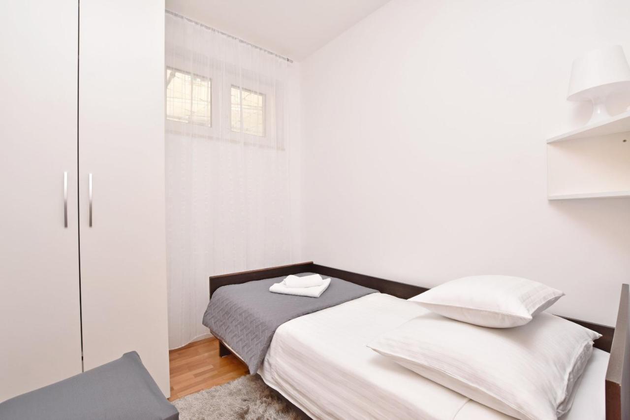Apartment Mate Omiš Εξωτερικό φωτογραφία