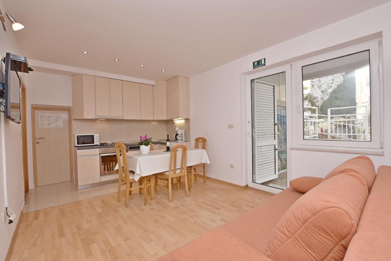 Apartment Mate Omiš Εξωτερικό φωτογραφία